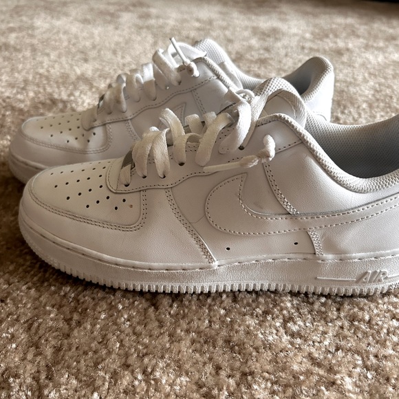 Air Force ones - Picture 1 of 4